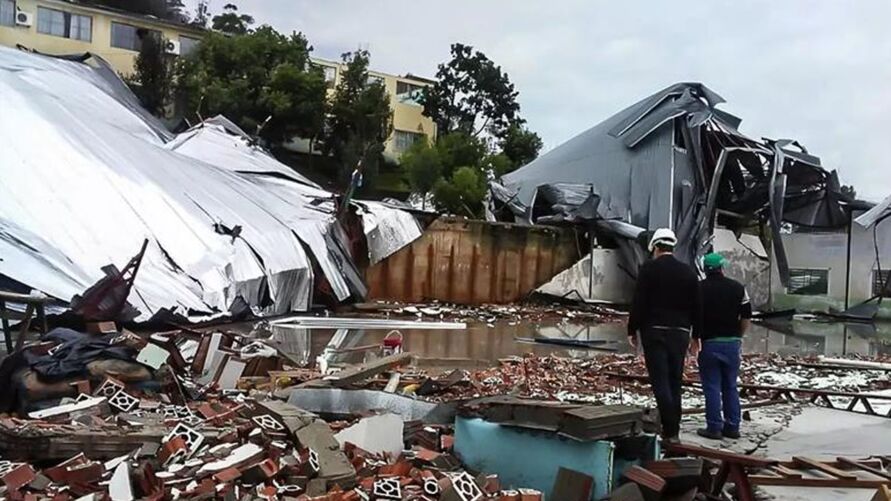 Ciclone bomba causou estragos em várias regiões do Rio Grande do Sul. 